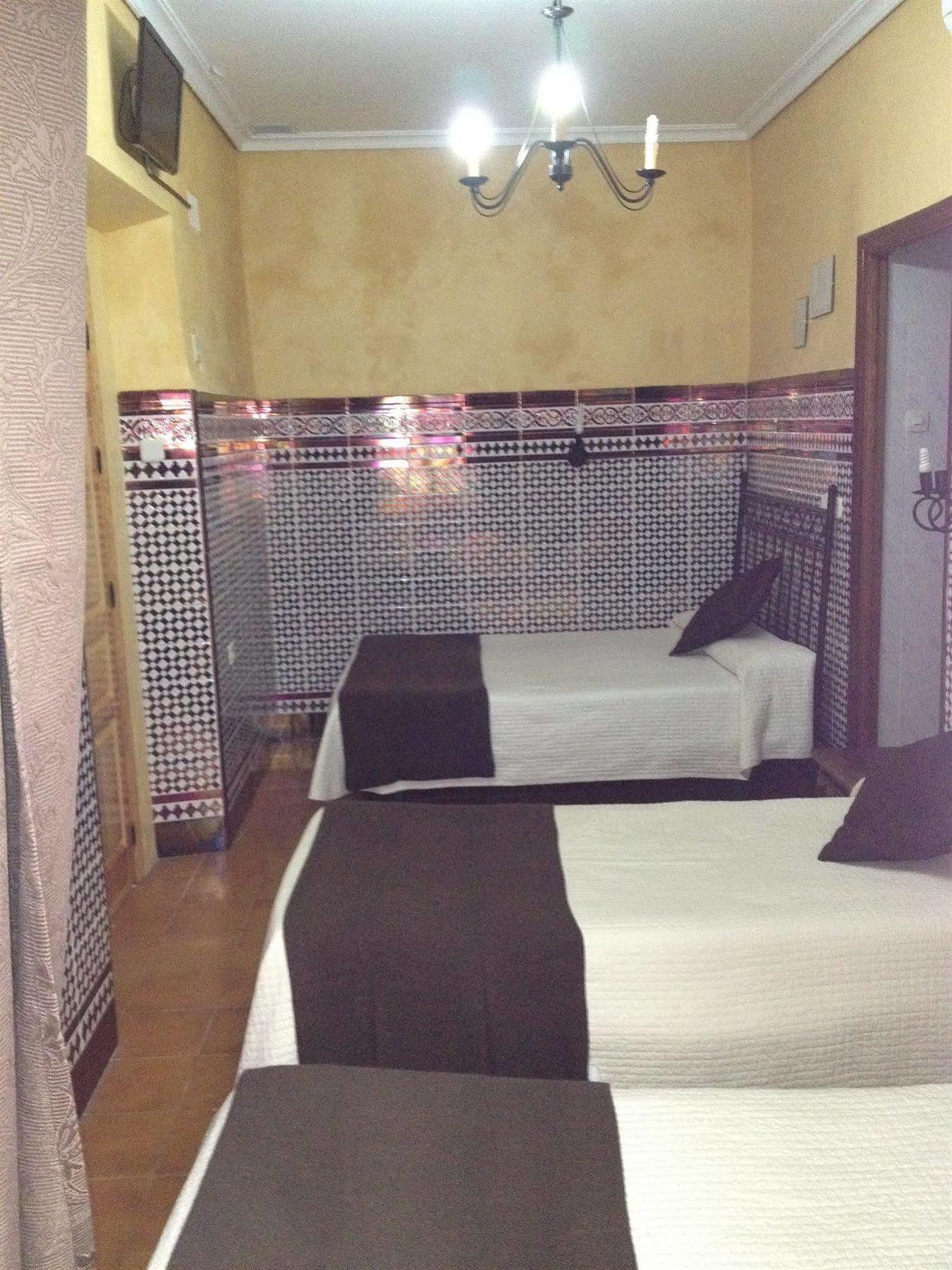 Hostal Atenas Севілья Екстер'єр фото