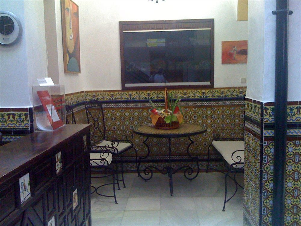 Hostal Atenas Севілья Екстер'єр фото